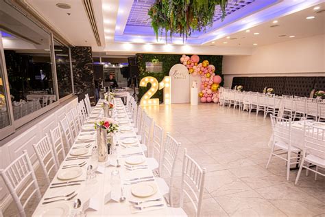 21st birthday party venue melbourne Good thing that venues in Auckland such as the Marist Saints Rugby Club, The Bluestone Room and The Oakroom are able to host your large 21st birthday party